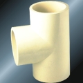 DIN PN16 Suministro de agua Upvc Tee Color gris 