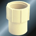 ASTM D2846 Adaptador hembra de PVC para suministro de agua 